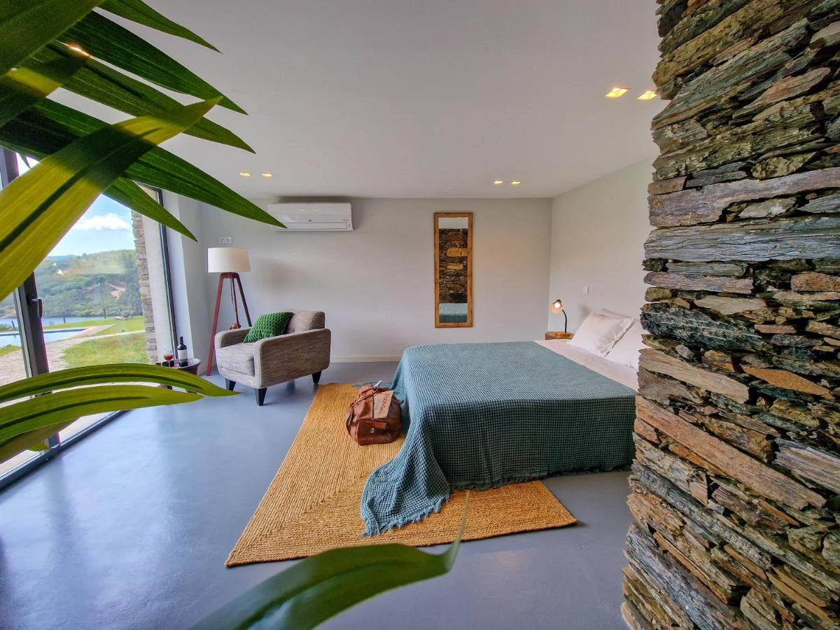 Casas De Gondarem By The Douro Valley *
